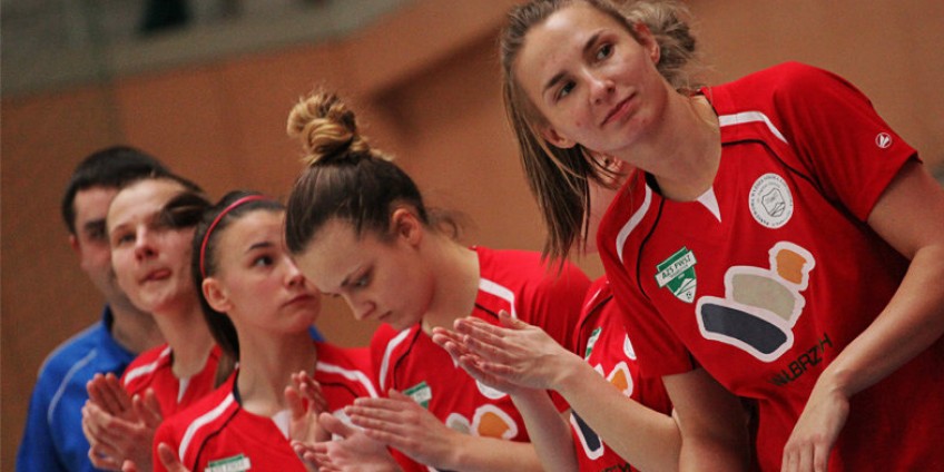 Triumf PWSZ Wałbrzych (foto)