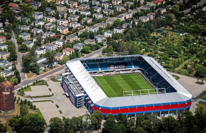 Miasto mistrza bez kobiet