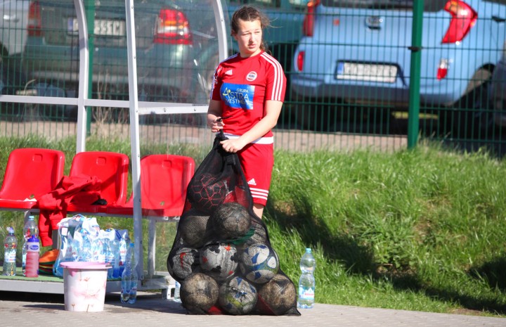 Gdzie oficjalna piłka Ekstraligi?