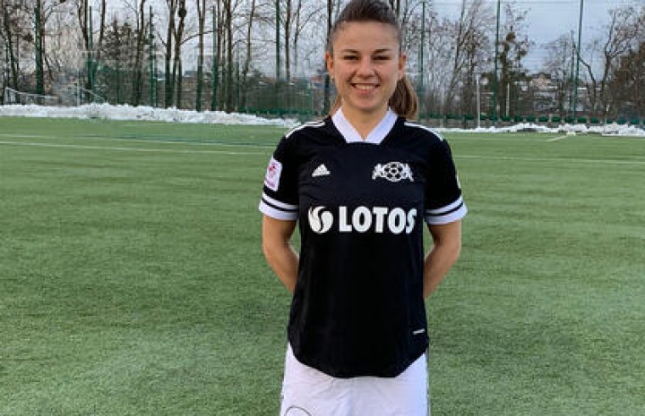 Brała pod uwagę tylko powrót do Polski