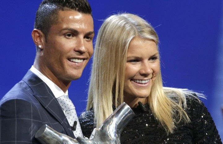 Piłkarz mówi o piłkarce