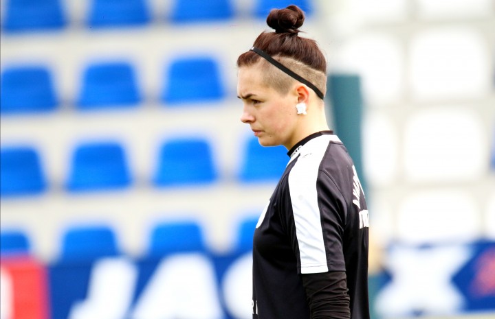 Kotwica zarzucona na liderze