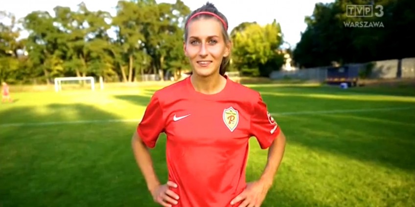 Dziewczyna w korkach (wideo)