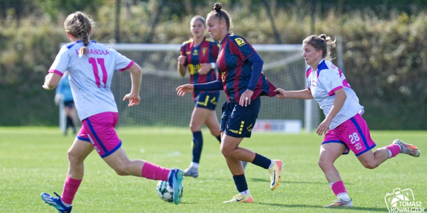 Kolejne zagraniczne piłkarki poza Pogonią