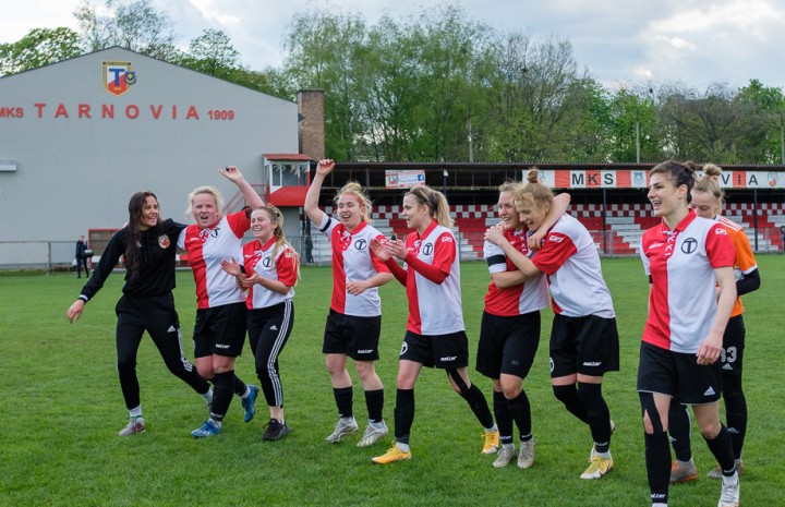 Tarnovia Tarnów awnsowała do Ekstraligi!