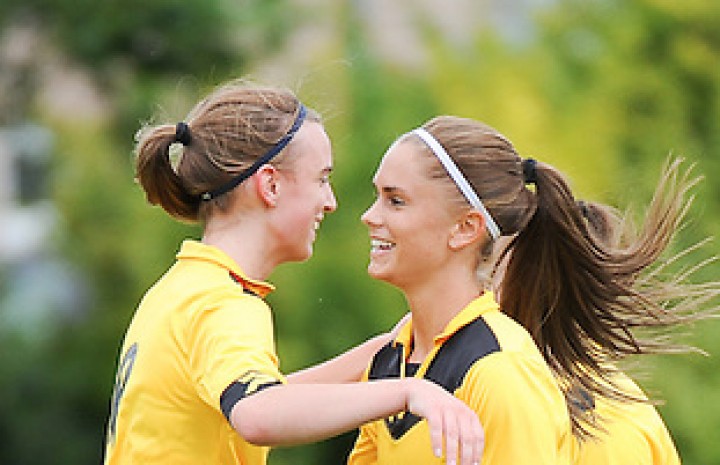 Samostanowią o sobie