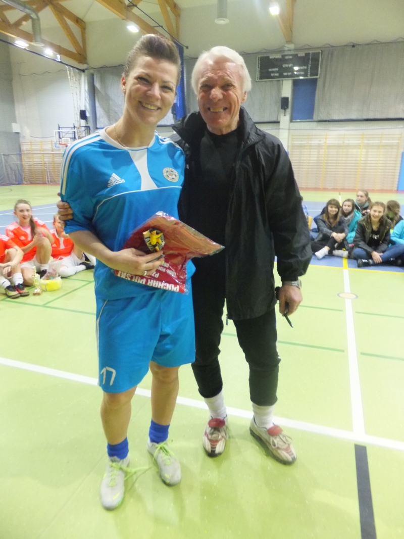 Turniej w Sianowie z okazji Dnia Kobiet